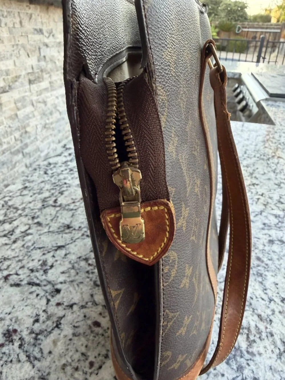 Louis Vuitton authentic louis